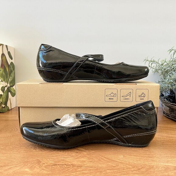 Ecco Women's 'Bouillon' Mary Jane Flats Patent Leather Flats Size 39 EU Shoes - Picture 4 of 7